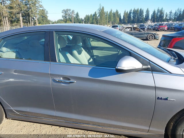 2016 HYUNDAI SONATA HYBRID SE VIN: KMHE24L13GA037507