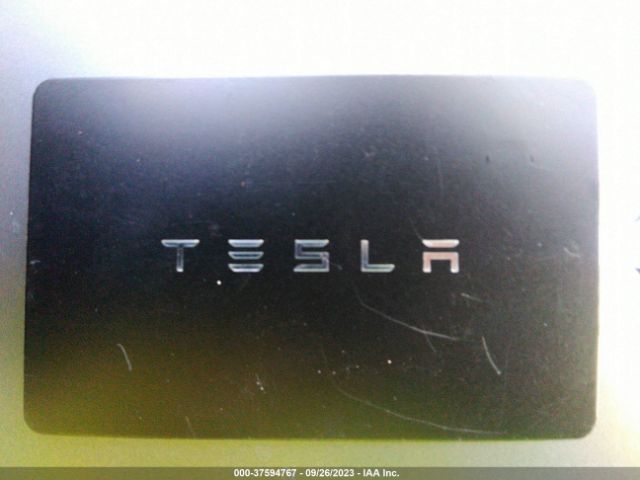 5YJ3E1EA6PF557898 Tesla MODEL 3