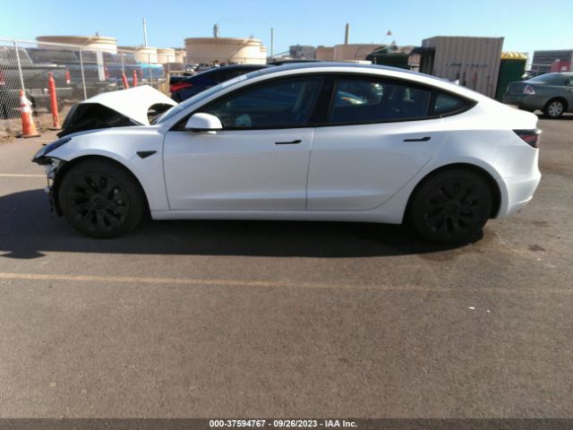 5YJ3E1EA6PF557898 Tesla MODEL 3