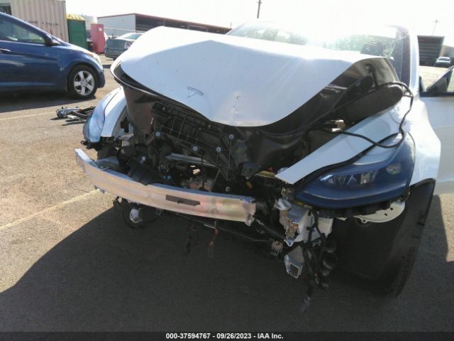 5YJ3E1EA6PF557898 Tesla MODEL 3