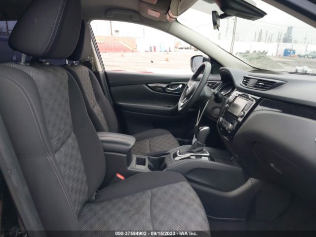 JN1BJ1CP5KW224386 Nissan Rogue Sport Sv