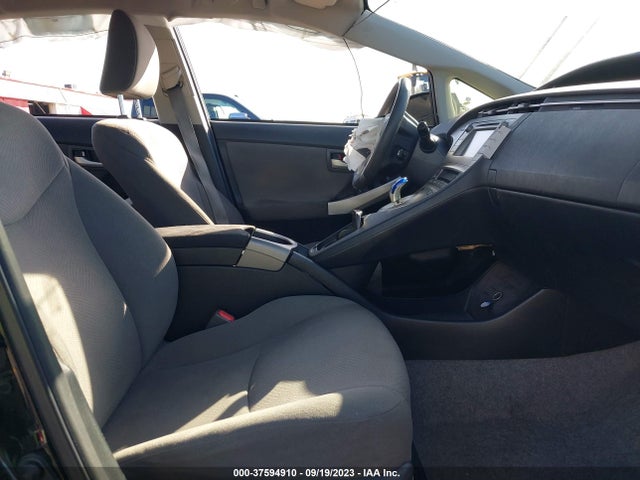 Toyota Prius Four 2015 JTDKN3DU7F1994528 Image 5