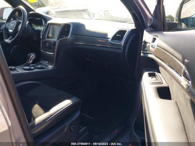 1C4RJFDJ5HC645778 Jeep Grand Cherokee Srt