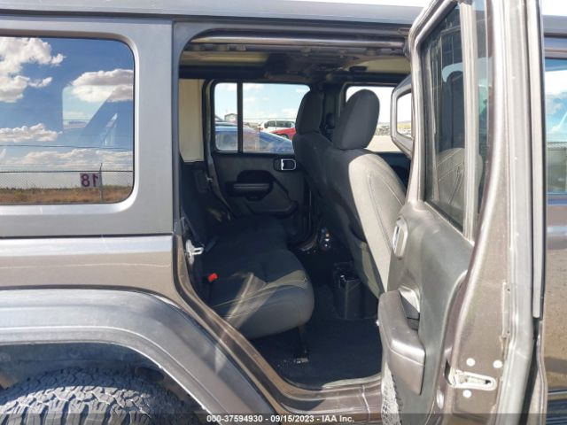 1C4HJXDN9KW682925 Jeep Wrangler Unlimited Sport S