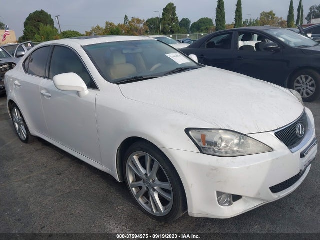 2007 LEXUS IS 350 VIN: JTHBE262072010037