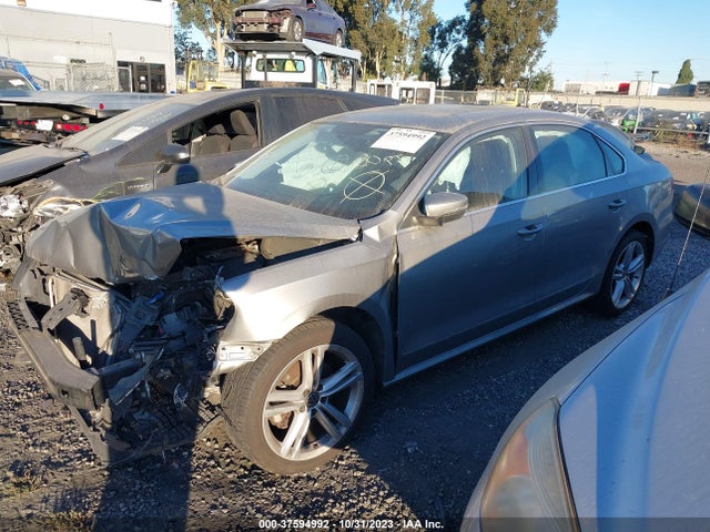 1VWCN7A33EC028328 Volkswagen Passat Tdi Sel Premium