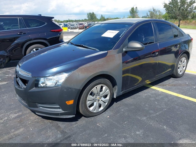 Chevrolet CRUZE LS 2014 1G1PA5SG4E7322439 Image 2
