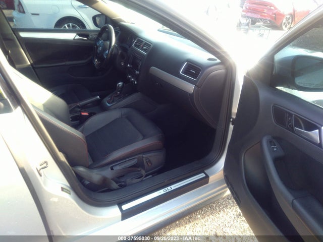 3VW4T7AJ4EM388778 Volkswagen Jetta Sedan Gli Autobahn