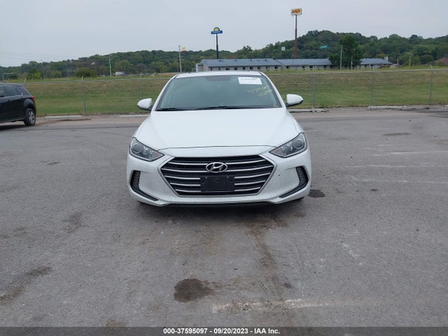 Hyundai Elantra Value Edition 2018 5NPD84LF8JH379285 Image 12