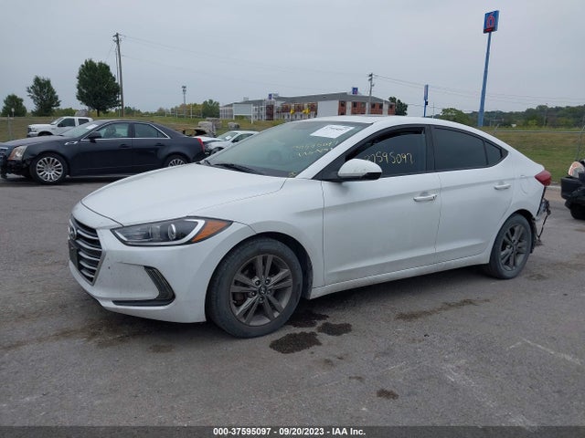Hyundai Elantra Value Edition 2018 5NPD84LF8JH379285 Image 2