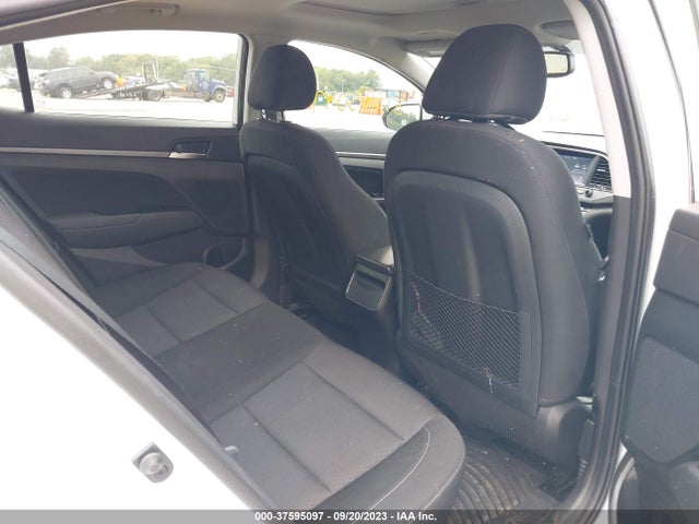 Hyundai Elantra Value Edition 2018 5NPD84LF8JH379285 Image 8