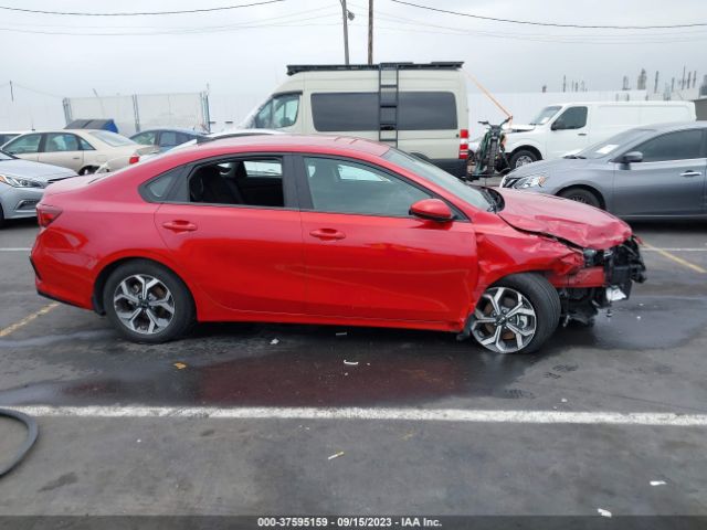 3KPF24AD4ME355201 KIA Forte Lxs