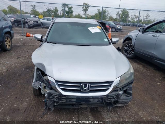 1HGCR2F3XEA007055 Honda Accord Sedan Lx