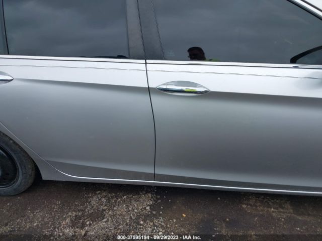 1HGCR2F3XEA007055 Honda Accord Sedan Lx