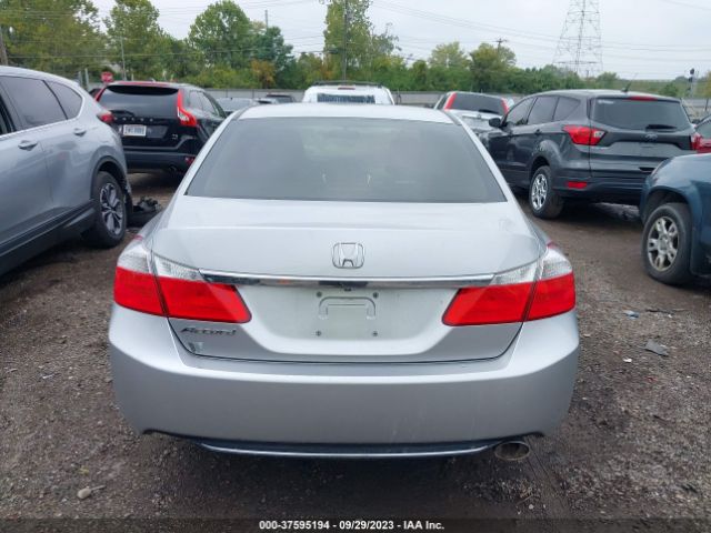 1HGCR2F3XEA007055 Honda Accord Sedan Lx
