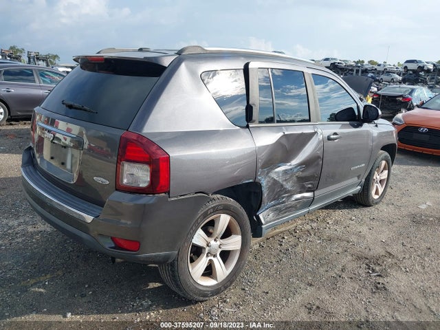 1C4NJDEB8FD426380 Jeep Compass High Altitude Edition
