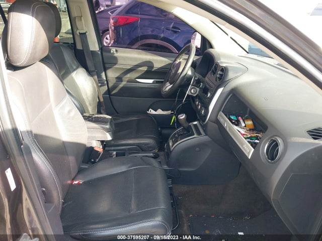1C4NJDEB8FD426380 Jeep Compass High Altitude Edition