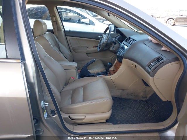 2004 HONDA ACCORD SDN EX VIN: JHMCM56894C028183
