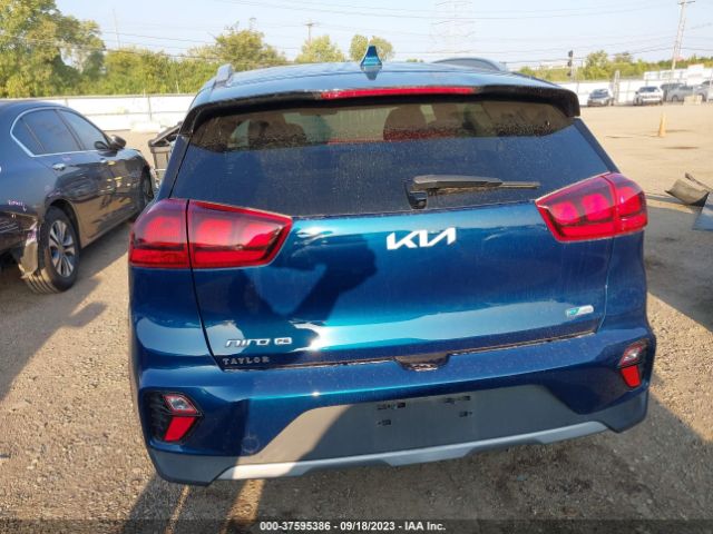 KNDCB3LC3N5532013 KIA NIRO LX