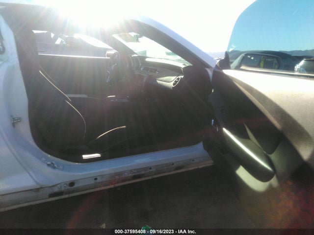 Chevrolet CAMARO LT 2014 2G1FB1E31E9308166 Image 5