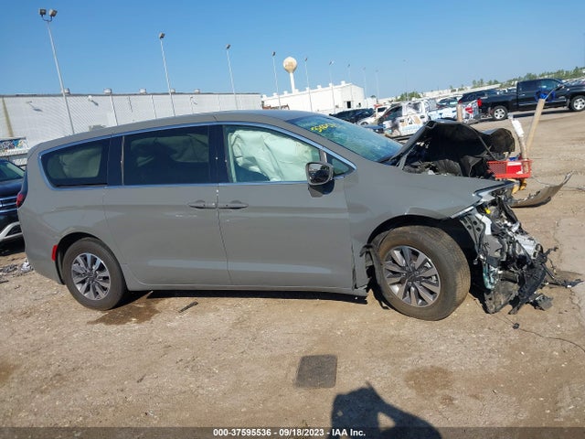 Chrysler Pacifica Hybrid Touring L 2022 2C4RC1L73NR121034 Image 14