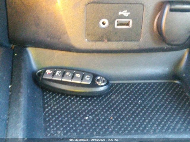 KNMAT2MV0JP613242 Nissan ROGUE SV