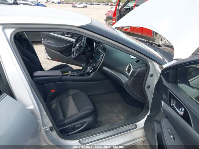 Nissan MAXIMA S 2017 1N4AA6AP1HC402304 Image 5