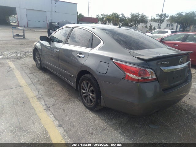 Nissan Altima 2.5 S 2015 1N4AL3AP7FN914577 Image 3