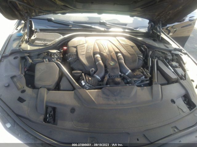 WBA7F0C32HGM22077 BMW 7 Series 750i