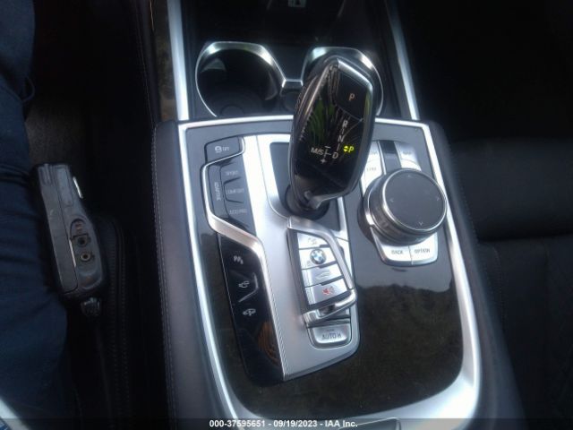WBA7F0C32HGM22077 BMW 7 Series 750i