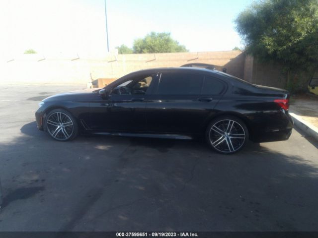 WBA7F0C32HGM22077 BMW 7 Series 750i