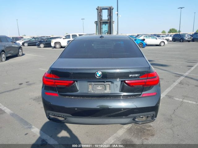 WBA7F0C32HGM22077 BMW 7 Series 750i