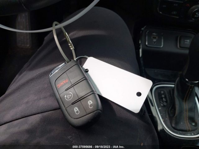3C4NJCCB0KT782128 Jeep Compass Limited