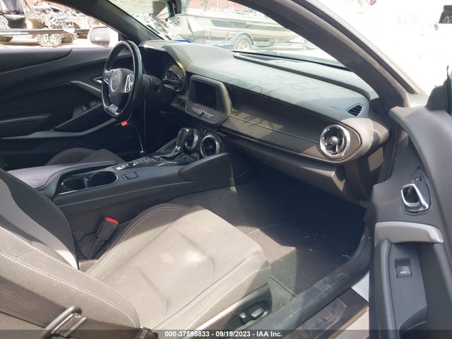 Chevrolet Camaro 1lt 2019 1G1FB1RX5K0157805 Image 5