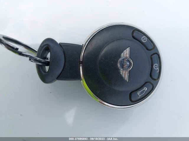 2011 MINI COOPER COUNTRYMAN WMWZC5C54BWL53163 Photo 10