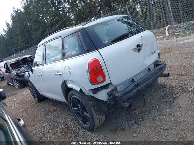 2011 MINI COOPER COUNTRYMAN WMWZC5C54BWL53163 Photo 2