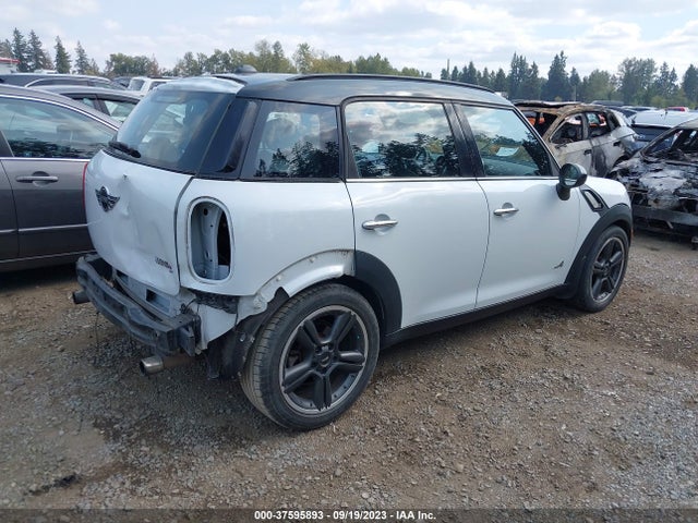 2011 MINI COOPER COUNTRYMAN WMWZC5C54BWL53163 Photo 3