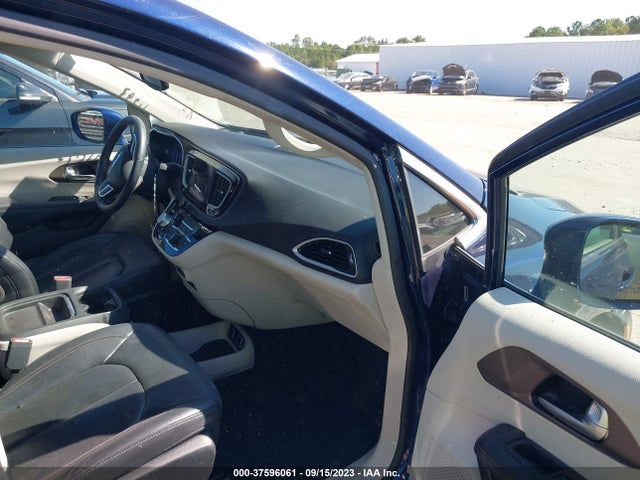 2C4RC1BG1HR598888 Chrysler Pacifica Touring-l