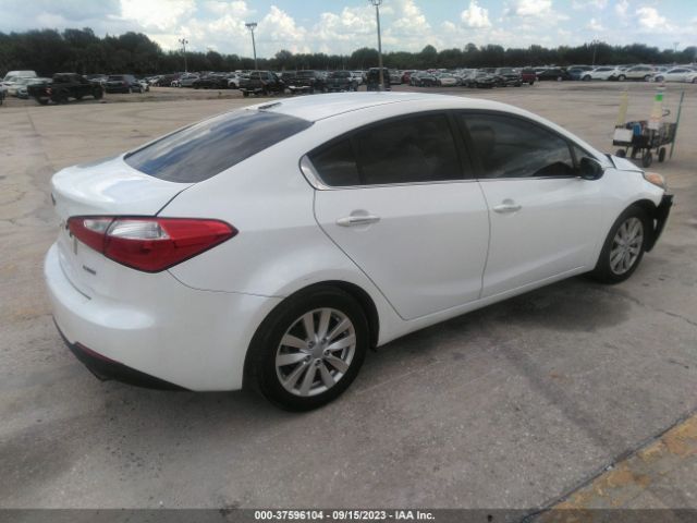 KNAFX4A85F5282002 KIA FORTE EX