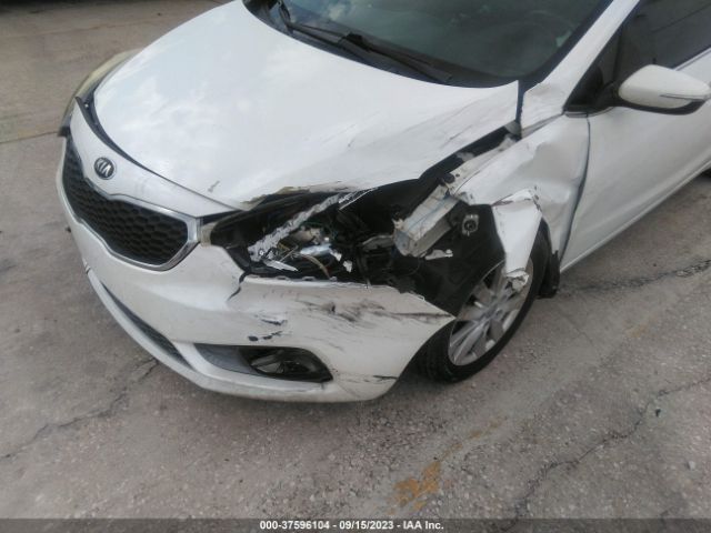 KNAFX4A85F5282002 KIA FORTE EX