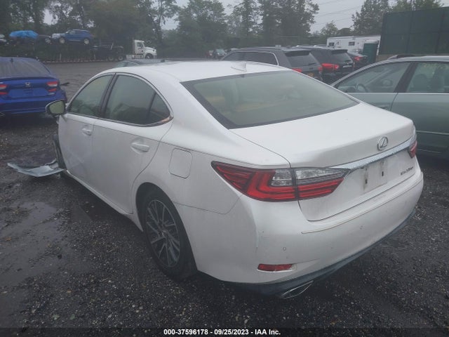 2016 LEXUS ES 350 VIN: JTHBK1GGXG2215958