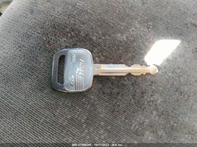 2004 TOYOTA COROLLA 1NXBR32E04Z244749 Photo 10