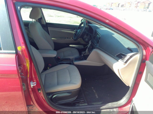 2017 HYUNDAI ELANTRA SE VIN: KMHD84LF3HU196615