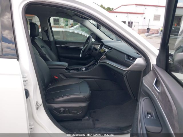 2023 JEEP GRAND CHEROKEE 1C4RJHBG9PC501121 Photo 4