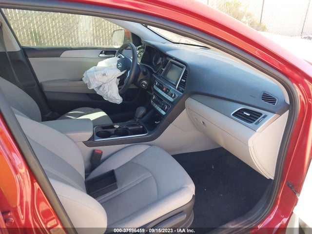 Hyundai Sonata 2018 5NPE24AF4JH662713 Image 18