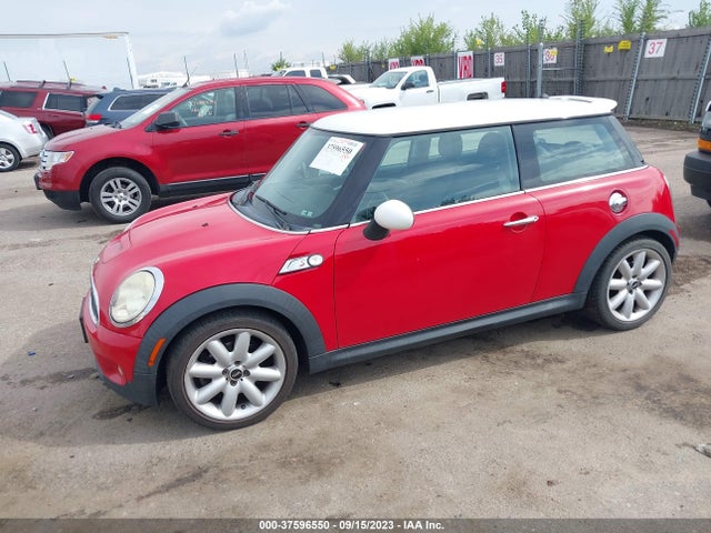 2007 MINI COOPER HARDTOP S VIN: WMWMF73517TL83856
