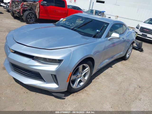 Chevrolet CAMARO LT 2018 1G1FB1RX6J0115920 Image 2