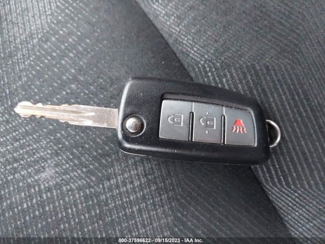 2016 NISSAN ROGUE S VIN: JN8AT2MT4GW024048
