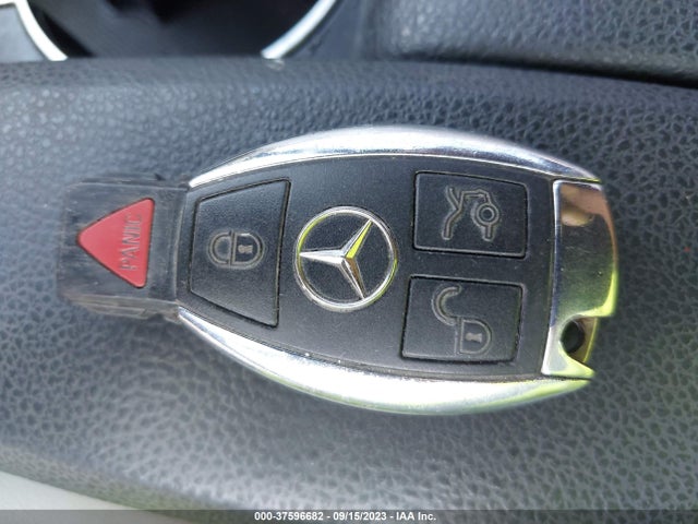 2013 MERCEDES-BENZ C-CLASS C 250 VIN: WDDGF4HB9DR262360