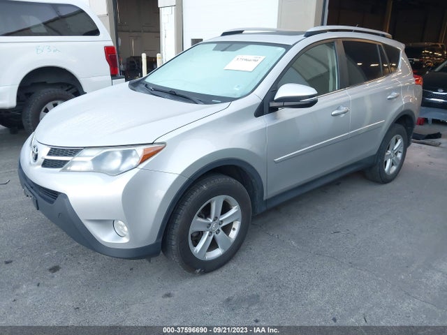 Toyota Rav4 Xle 2014 JTMRFREV0ED087932 Image 2